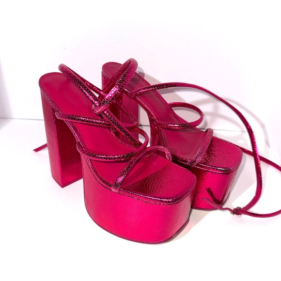 cult gaia Shoes - Cult Gaia Hyte Metallic Leather Platform Sandals